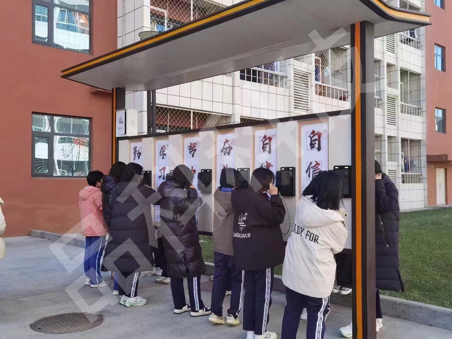 品科亲情校园电话机